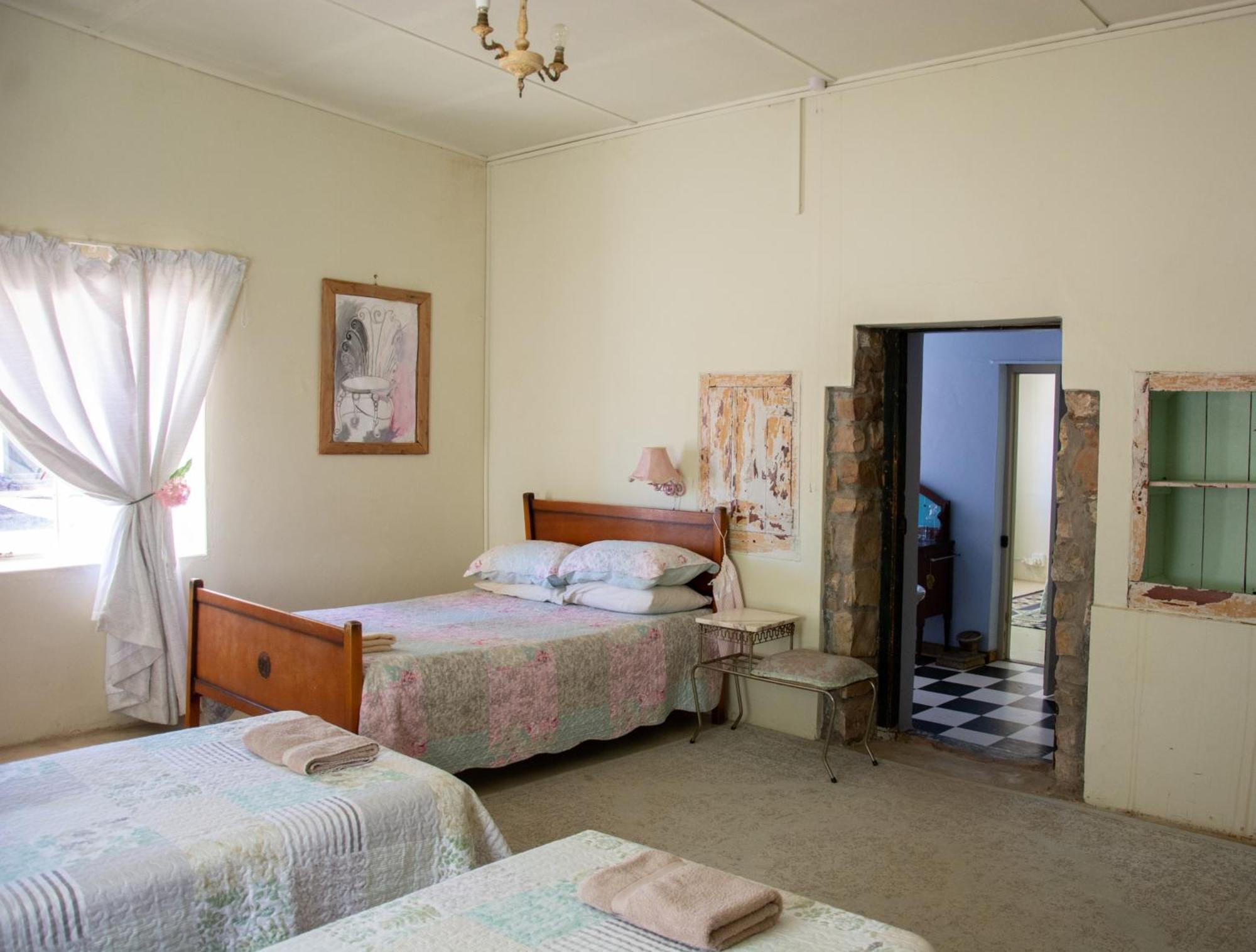 Willemsrivier Trekpad Guest Houses Nieuwoudtville Exterior foto